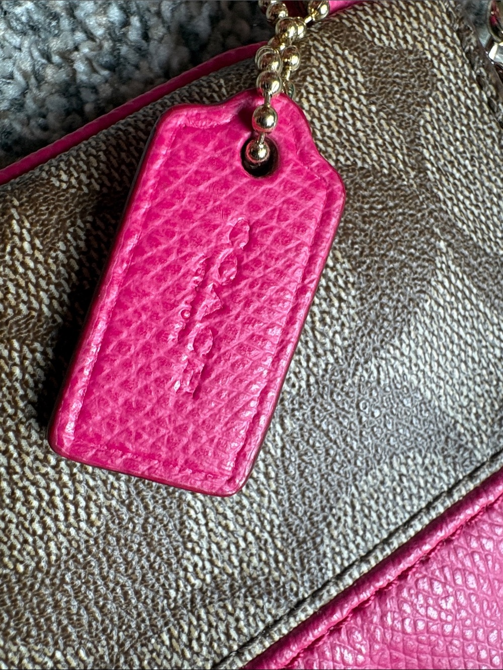 Coach Brown Signature Canvas Wristlet with Pink Leather Accent - Picture 2 of 6